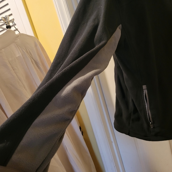 Duck unlimited  jacket size L - Picture 6 of 9